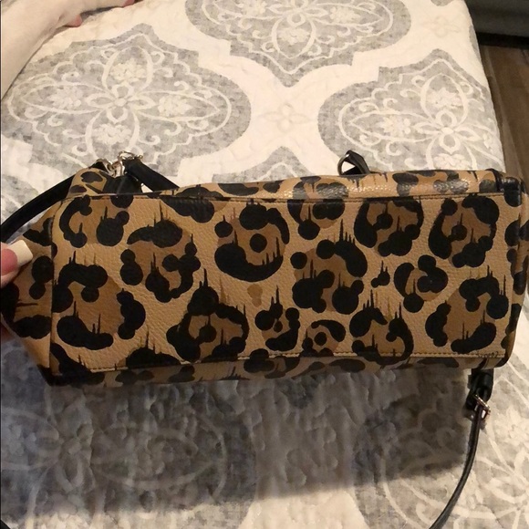 Coach mid size bag - Picture 3 of 4